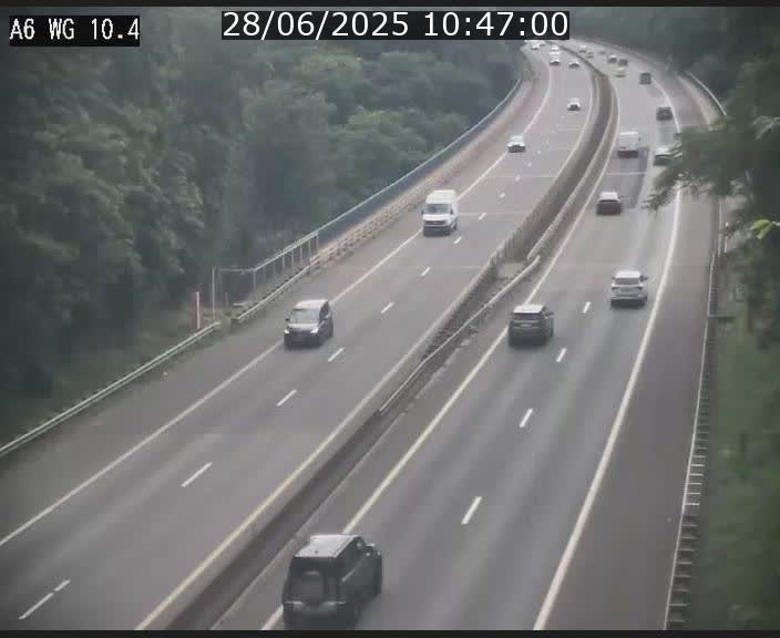 <h2>Traffic live webcam Luxembourg Mamer - A6 - BK 10.4 - direction Luxembourg/France/Allemagne</h2>