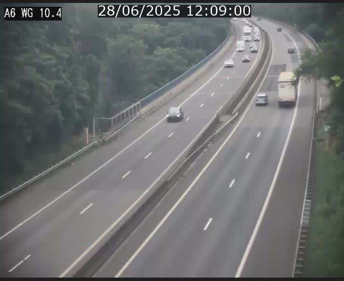 <h2>Traffic live webcam Luxembourg Mamer - A6 - BK 10.4 - direction Luxembourg/France/Allemagne</h2>