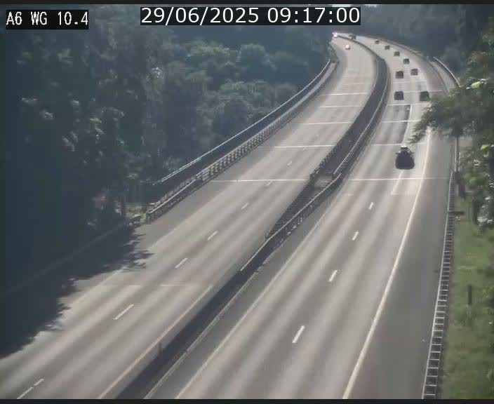 <h2>Traffic live webcam Luxembourg Mamer - A6 - BK 10.4 - direction Luxembourg/France/Allemagne</h2>