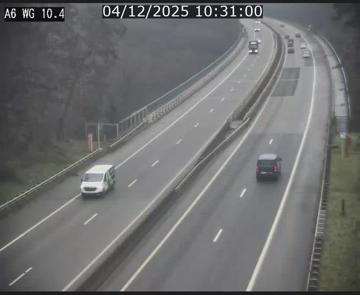 <h2>Traffic live webcam Luxembourg Mamer - A6 - BK 10.4 - direction Luxembourg/France/Allemagne</h2>