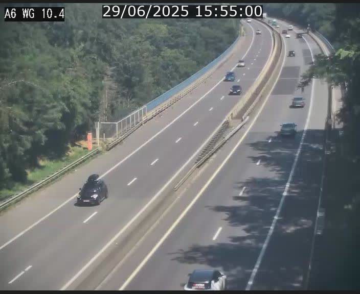 <h2>Traffic live webcam Luxembourg Mamer - A6 - BK 10.4 - direction Luxembourg/France/Allemagne</h2>