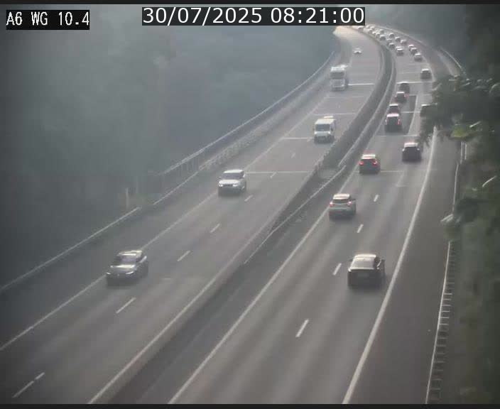 <h2>Traffic live webcam Luxembourg Mamer - A6 - BK 10.4 - direction Luxembourg/France/Allemagne</h2>