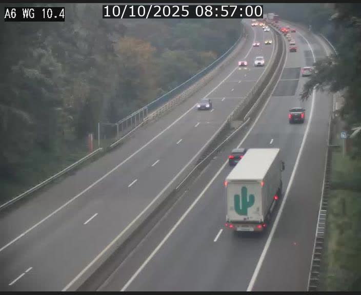 <h2>Traffic live webcam Luxembourg Mamer - A6 - BK 10.4 - direction Luxembourg/France/Allemagne</h2>