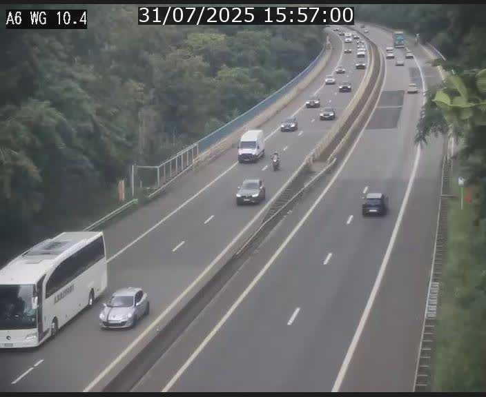 <h2>Traffic live webcam Luxembourg Mamer - A6 - BK 10.4 - direction Luxembourg/France/Allemagne</h2>