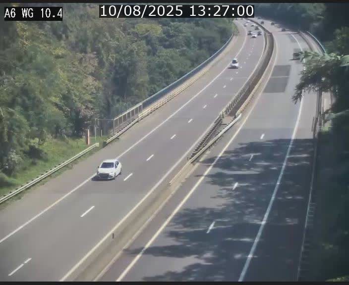 <h2>Traffic live webcam Luxembourg Mamer - A6 - BK 10.4 - direction Luxembourg/France/Allemagne</h2>