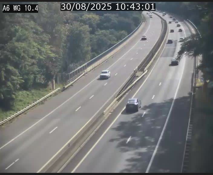 <h2>Traffic live webcam Luxembourg Mamer - A6 - BK 10.4 - direction Luxembourg/France/Allemagne</h2>
