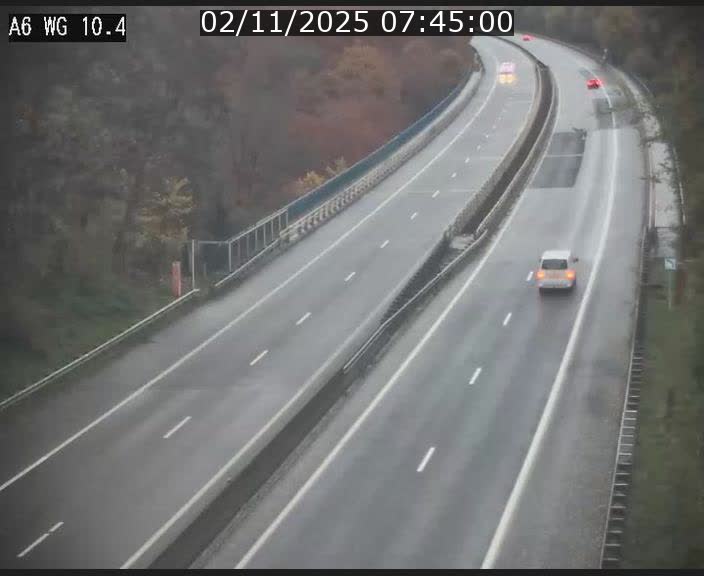 <h2>Traffic live webcam Luxembourg Mamer - A6 - BK 10.4 - direction Luxembourg/France/Allemagne</h2>