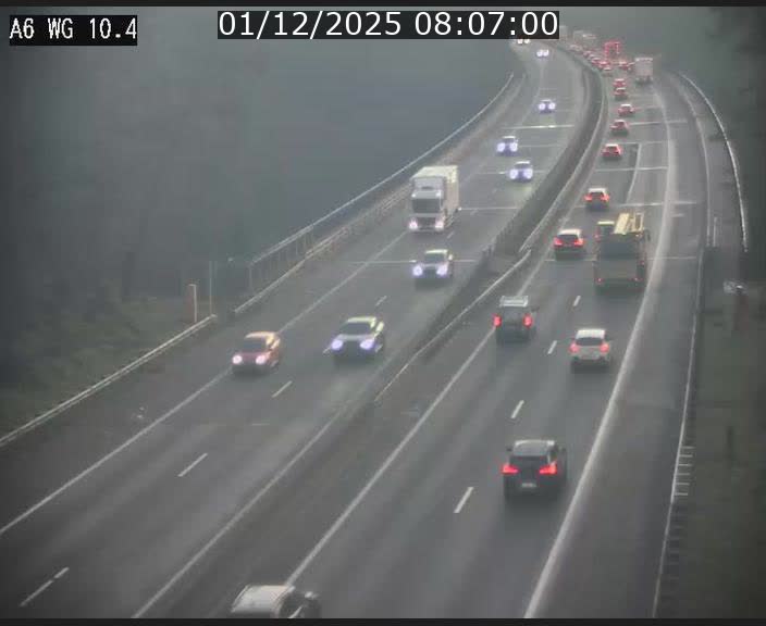 <h2>Traffic live webcam Luxembourg Mamer - A6 - BK 10.4 - direction Luxembourg/France/Allemagne</h2>
