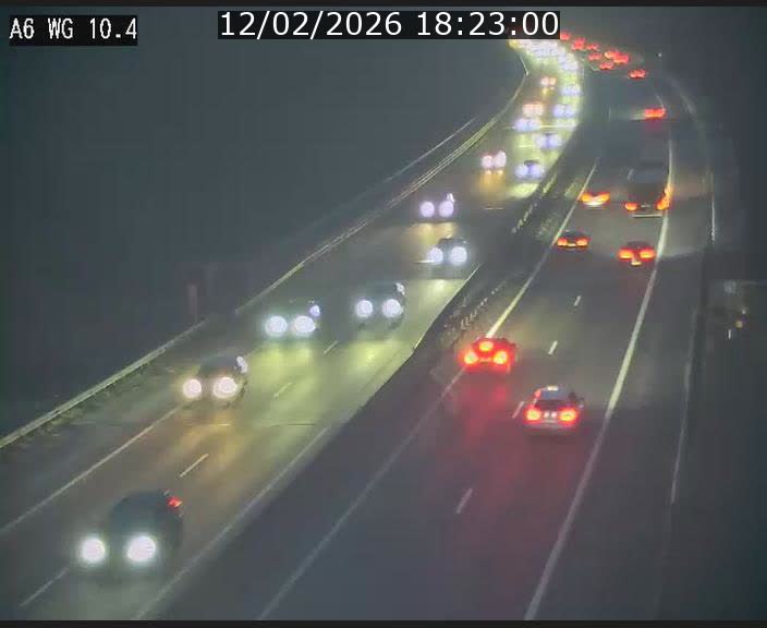 <h2>Traffic live webcam Luxembourg Mamer - A6 - BK 10.4 - direction Luxembourg/France/Allemagne</h2>