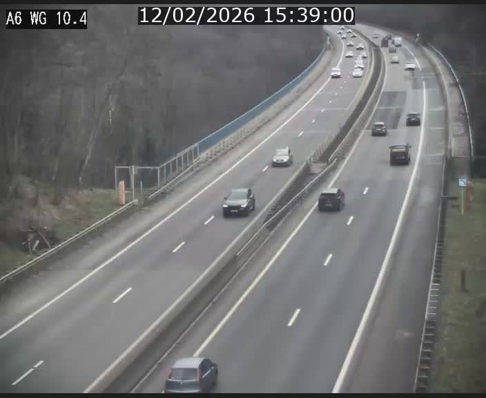<h2>Traffic live webcam Luxembourg Mamer - A6 - BK 10.4 - direction Luxembourg/France/Allemagne</h2>