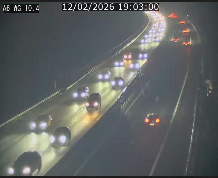 <h2>Traffic live webcam Luxembourg Mamer - A6 - BK 10.4 - direction Luxembourg/France/Allemagne</h2>