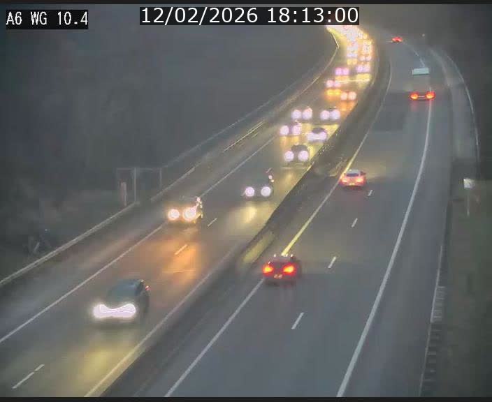 <h2>Traffic live webcam Luxembourg Mamer - A6 - BK 10.4 - direction Luxembourg/France/Allemagne</h2>