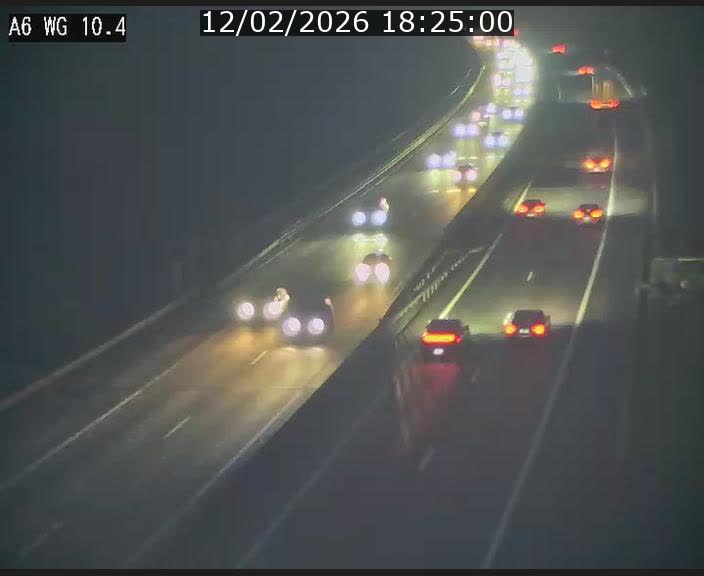 <h2>Traffic live webcam Luxembourg Mamer - A6 - BK 10.4 - direction Luxembourg/France/Allemagne</h2>