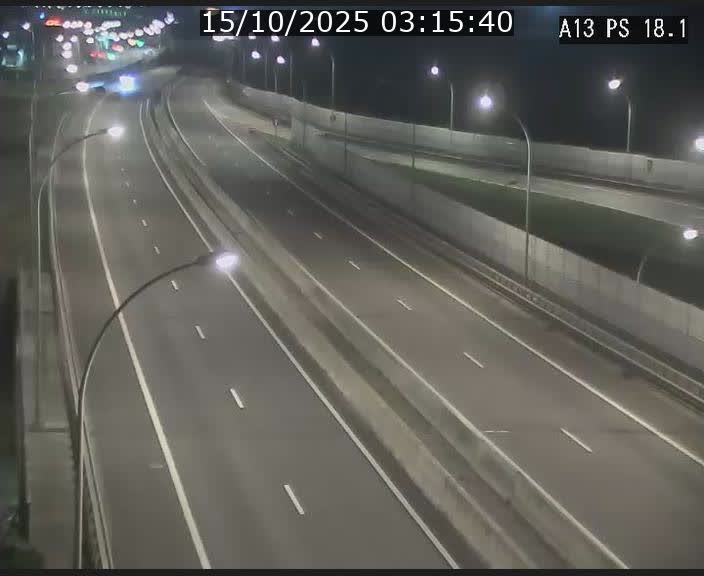 <h2>Traffic live webcam Luxembourg Dudelange - A13 direction Croix de Bettembourg - BK 18.1</h2>