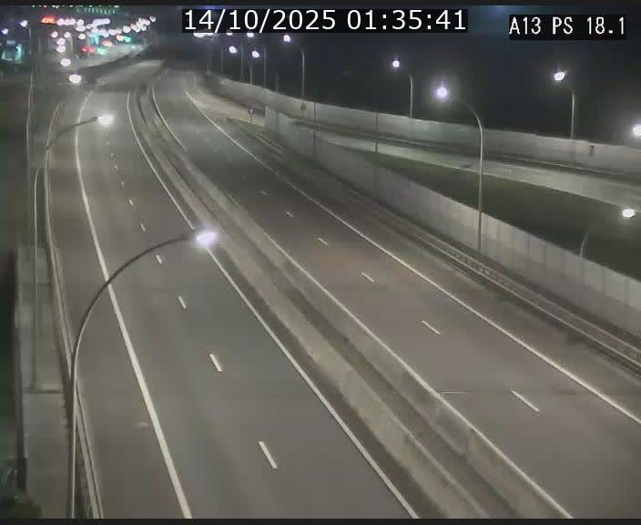 <h2>Traffic live webcam Luxembourg Dudelange - A13 direction Croix de Bettembourg - BK 18.1</h2>