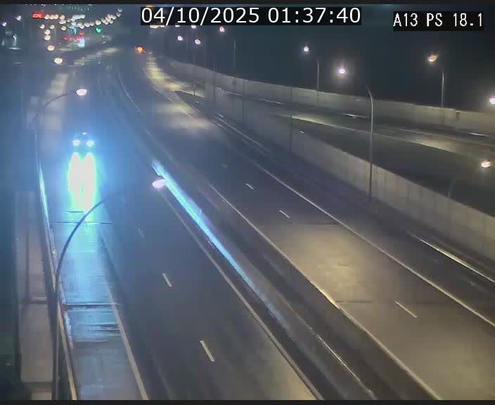 <h2>Traffic live webcam Luxembourg Dudelange - A13 direction Croix de Bettembourg - BK 18.1</h2>