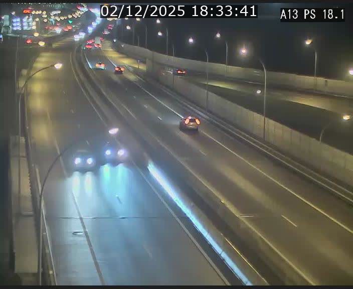 <h2>Traffic live webcam Luxembourg Dudelange - A13 direction Croix de Bettembourg - BK 18.1</h2>