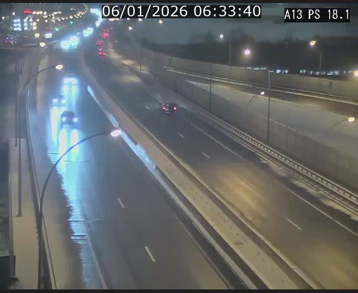 Traffic live webcam Luxembourg Dudelange - A13 direction Croix de Bettembourg - BK 18.1