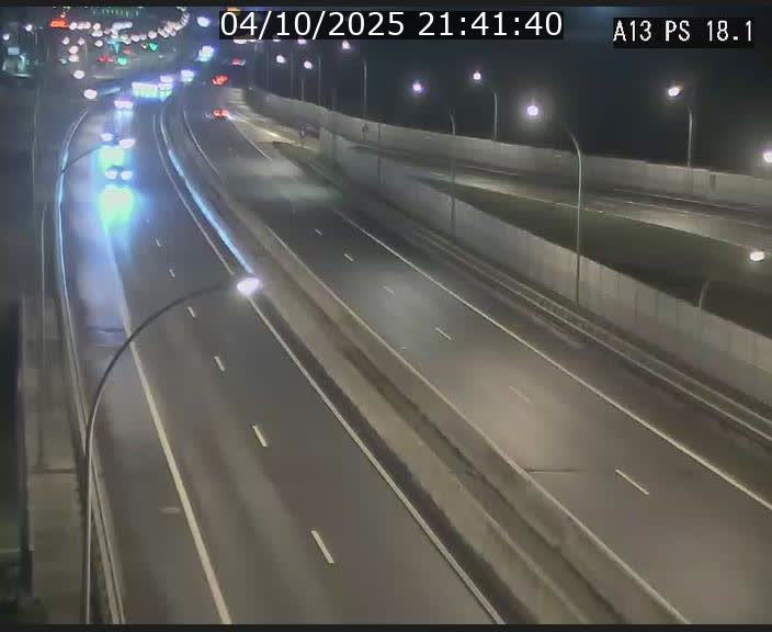 <h2>Traffic live webcam Luxembourg Dudelange - A13 direction Croix de Bettembourg - BK 18.1</h2>