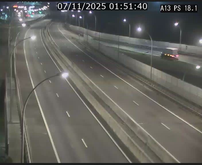 <h2>Traffic live webcam Luxembourg Dudelange - A13 direction Croix de Bettembourg - BK 18.1</h2>