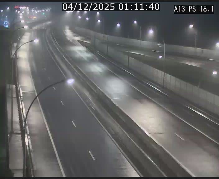 <h2>Traffic live webcam Luxembourg Dudelange - A13 direction Croix de Bettembourg - BK 18.1</h2>