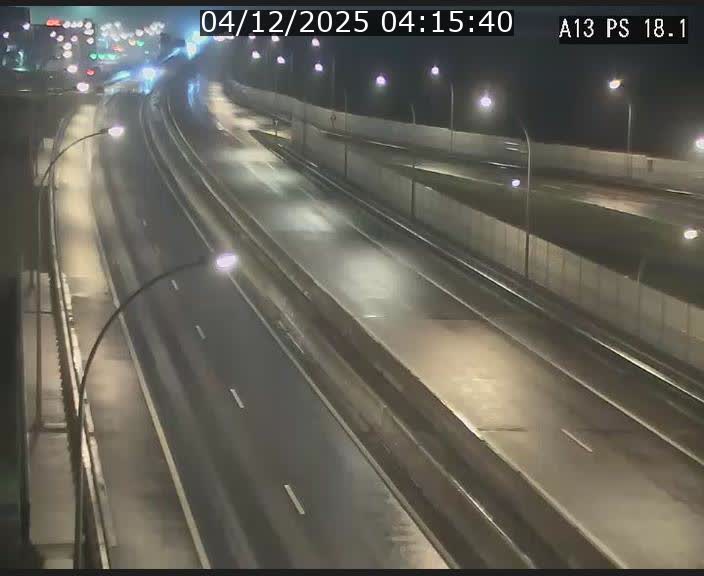 <h2>Traffic live webcam Luxembourg Dudelange - A13 direction Croix de Bettembourg - BK 18.1</h2>