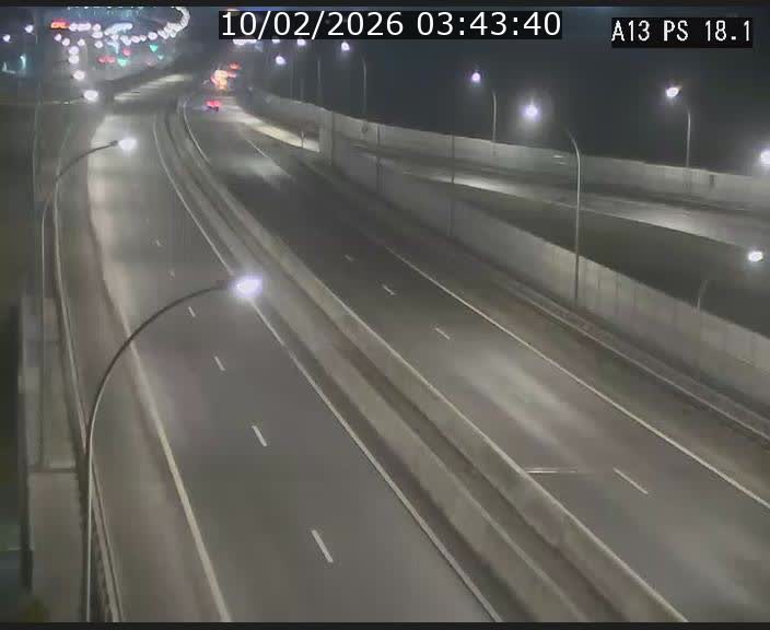 <h2>Traffic live webcam Luxembourg Dudelange - A13 direction Croix de Bettembourg - BK 18.1</h2>