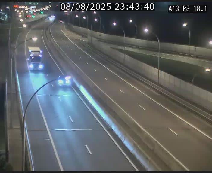 <h2>Traffic live webcam Luxembourg Dudelange - A13 direction Croix de Bettembourg - BK 18.1</h2>