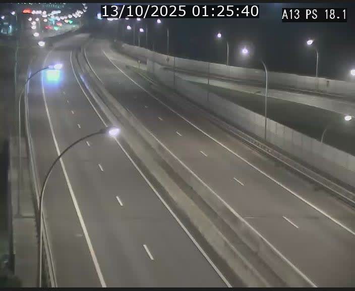 <h2>Traffic live webcam Luxembourg Dudelange - A13 direction Croix de Bettembourg - BK 18.1</h2>
