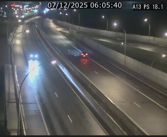 <h2>Traffic live webcam Luxembourg Dudelange - A13 direction Croix de Bettembourg - BK 18.1</h2>