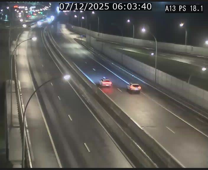 <h2>Traffic live webcam Luxembourg Dudelange - A13 direction Croix de Bettembourg - BK 18.1</h2>