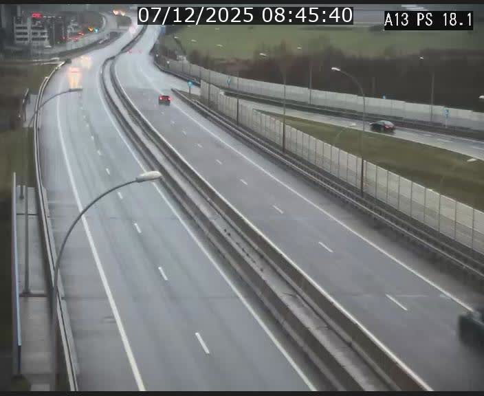 <h2>Traffic live webcam Luxembourg Dudelange - A13 direction Croix de Bettembourg - BK 18.1</h2>