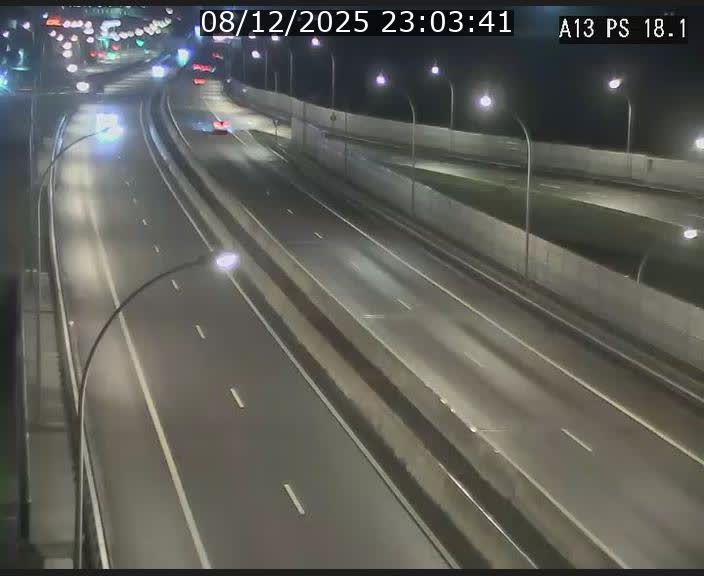 <h2>Traffic live webcam Luxembourg Dudelange - A13 direction Croix de Bettembourg - BK 18.1</h2>