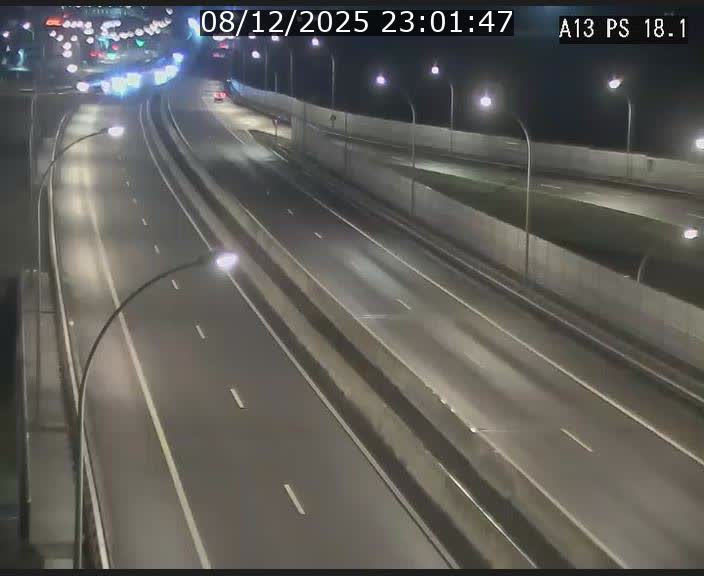 <h2>Traffic live webcam Luxembourg Dudelange - A13 direction Croix de Bettembourg - BK 18.1</h2>