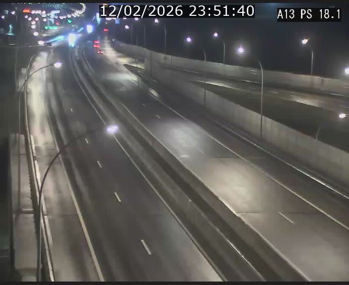 <h2>Traffic live webcam Luxembourg Dudelange - A13 direction Croix de Bettembourg - BK 18.1</h2>