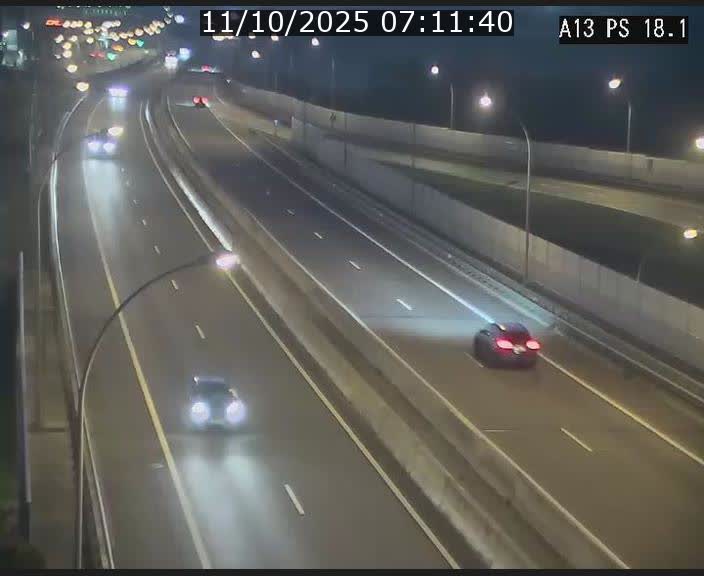 <h2>Traffic live webcam Luxembourg Dudelange - A13 direction Croix de Bettembourg - BK 18.1</h2>
