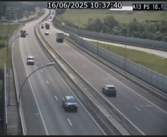 Traffic live webcam Luxembourg Dudelange - A13 direction Croix de Bettembourg - BK 18.1