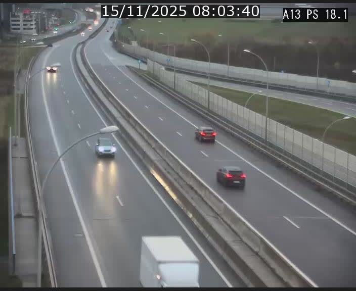<h2>Traffic live webcam Luxembourg Dudelange - A13 direction Croix de Bettembourg - BK 18.1</h2>