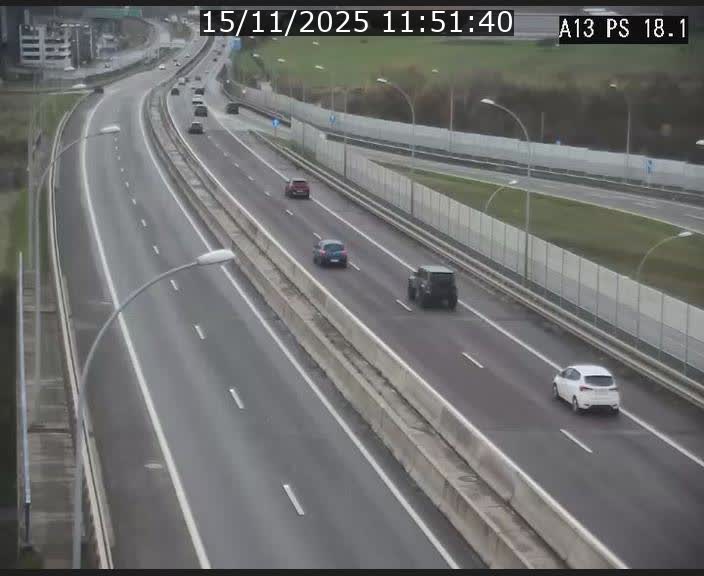 Traffic live webcam Luxembourg Dudelange - A13 direction Croix de Bettembourg - BK 18.1