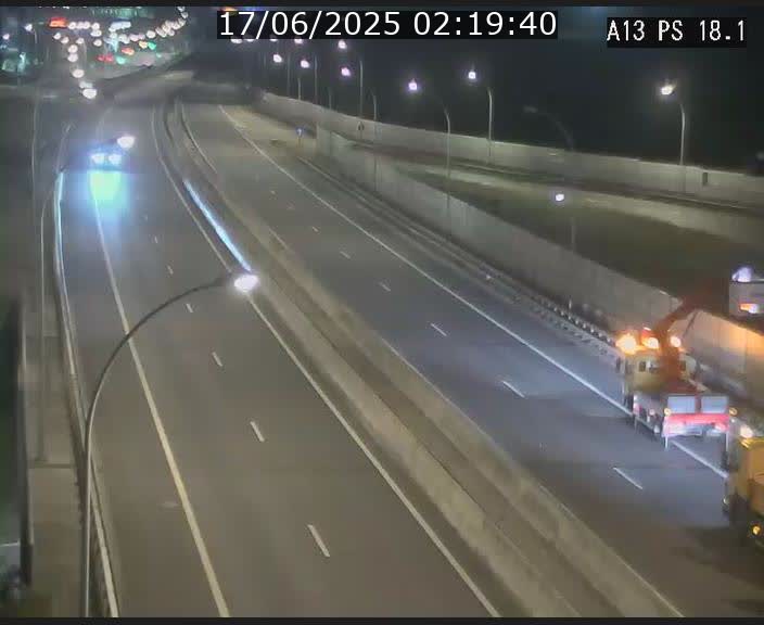 Traffic live webcam Luxembourg Dudelange - A13 direction Croix de Bettembourg - BK 18.1