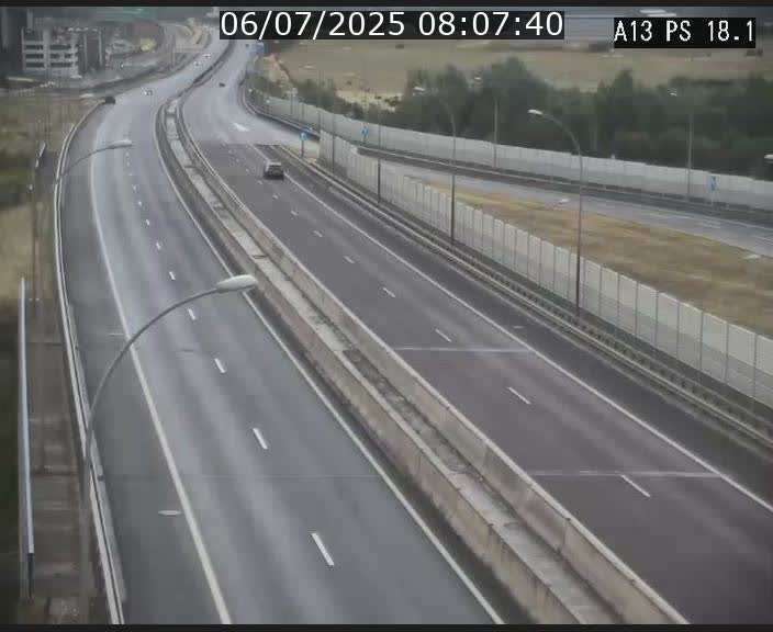 Traffic live webcam Luxembourg Dudelange - A13 direction Croix de Bettembourg - BK 18.1