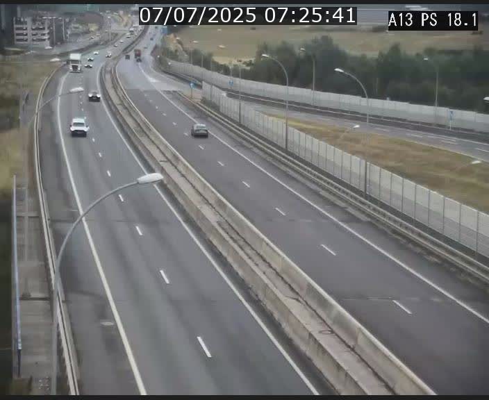 Traffic live webcam Luxembourg Dudelange - A13 direction Croix de Bettembourg - BK 18.1