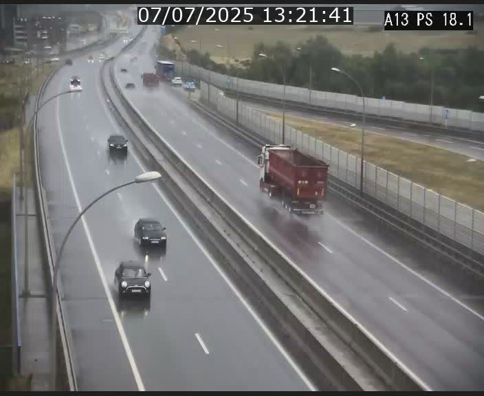 Traffic live webcam Luxembourg Dudelange - A13 direction Croix de Bettembourg - BK 18.1
