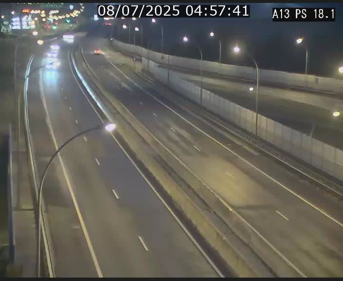 Traffic live webcam Luxembourg Dudelange - A13 direction Croix de Bettembourg - BK 18.1