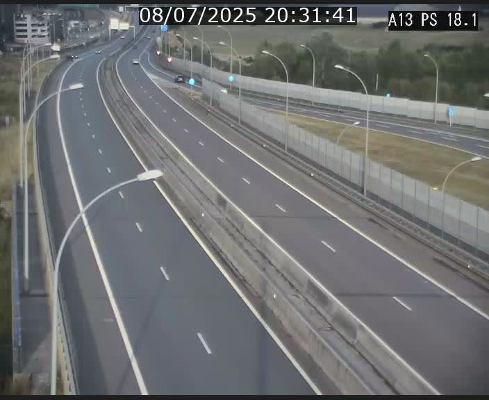 Traffic live webcam Luxembourg Dudelange - A13 direction Croix de Bettembourg - BK 18.1