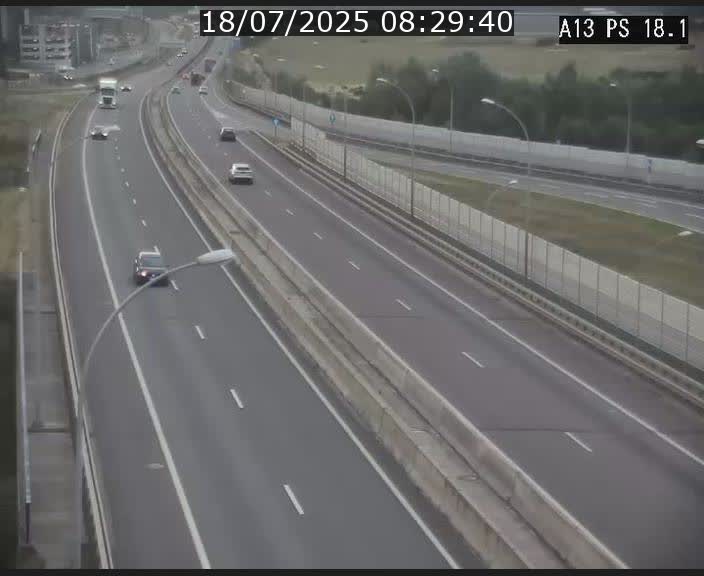 Traffic live webcam Luxembourg Dudelange - A13 direction Croix de Bettembourg - BK 18.1
