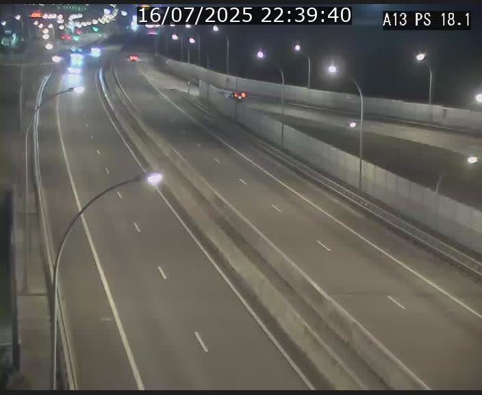 Traffic live webcam Luxembourg Dudelange - A13 direction Croix de Bettembourg - BK 18.1
