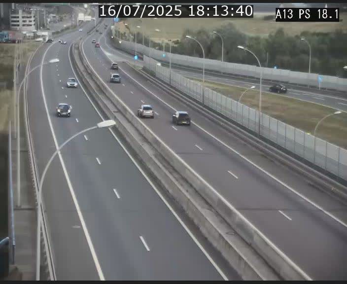 Traffic live webcam Luxembourg Dudelange - A13 direction Croix de Bettembourg - BK 18.1