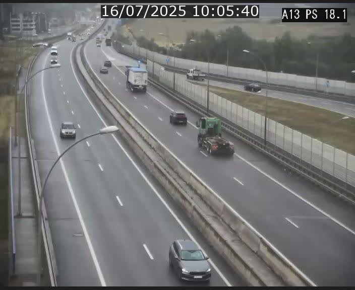 Traffic live webcam Luxembourg Dudelange - A13 direction Croix de Bettembourg - BK 18.1
