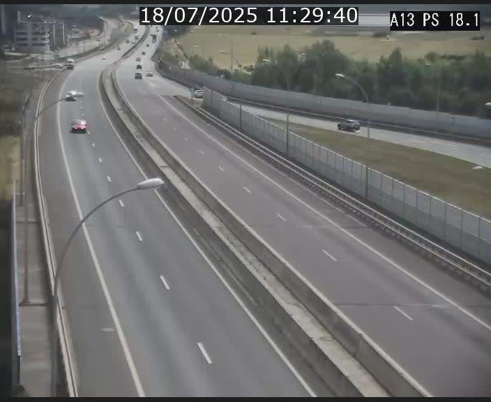 Traffic live webcam Luxembourg Dudelange - A13 direction Croix de Bettembourg - BK 18.1